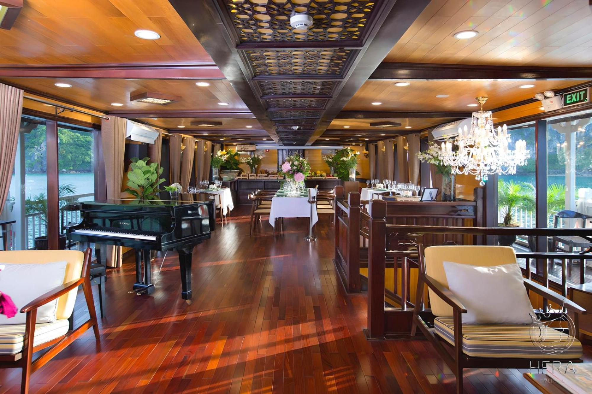 Hera Grand Luxury Cruise Ha Long Exteriör bild