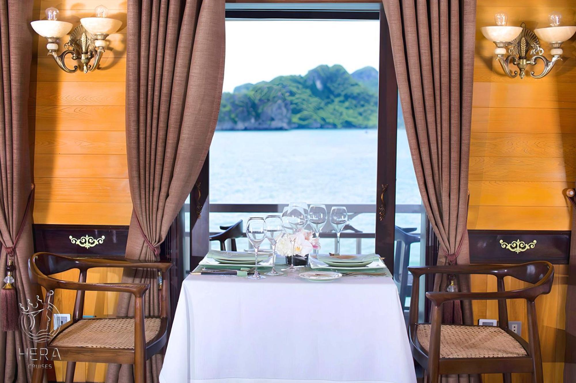 Hera Grand Luxury Cruise Ha Long Exteriör bild