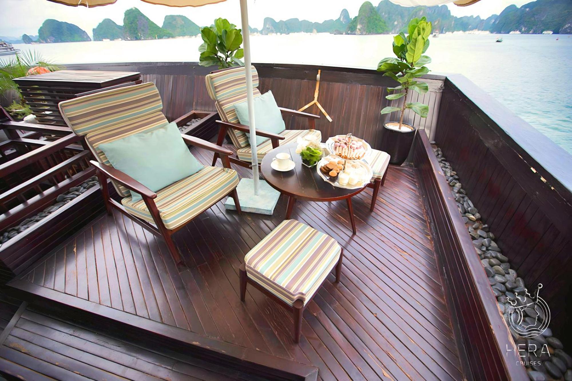 Hera Grand Luxury Cruise Ha Long Exteriör bild